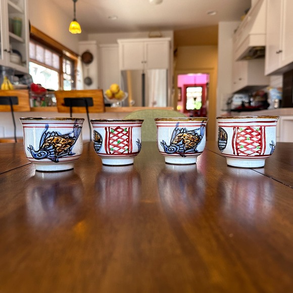 Japanese Hand Painted Okinawa  Tsuboya-yaki Pottery Tea Cups Set of Four w Birds - Picture 5 of 12